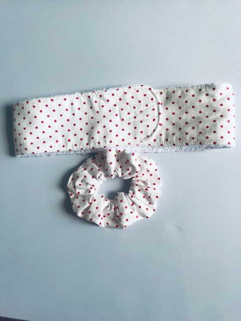 Lot de lingettes démquillantes et accessoires pour les cheveux
